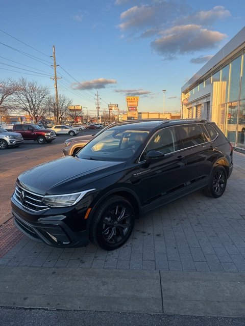 Used 2022 Volkswagen Tiguan SE image 16