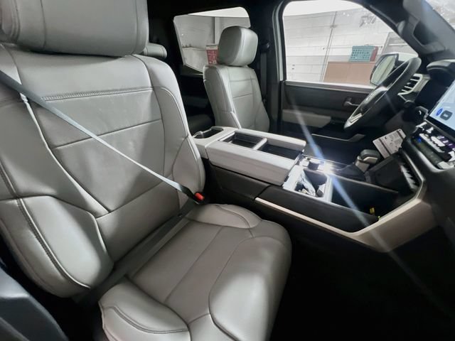 New 2026 Toyota Tundra Limited AWD/4WD image 27