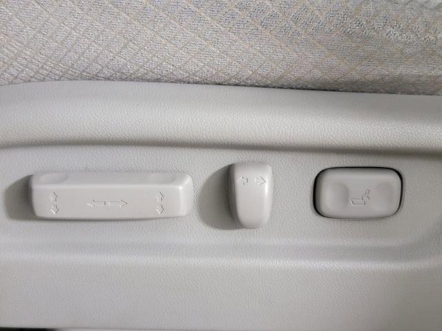Used 2016 Honda Odyssey SE image 14