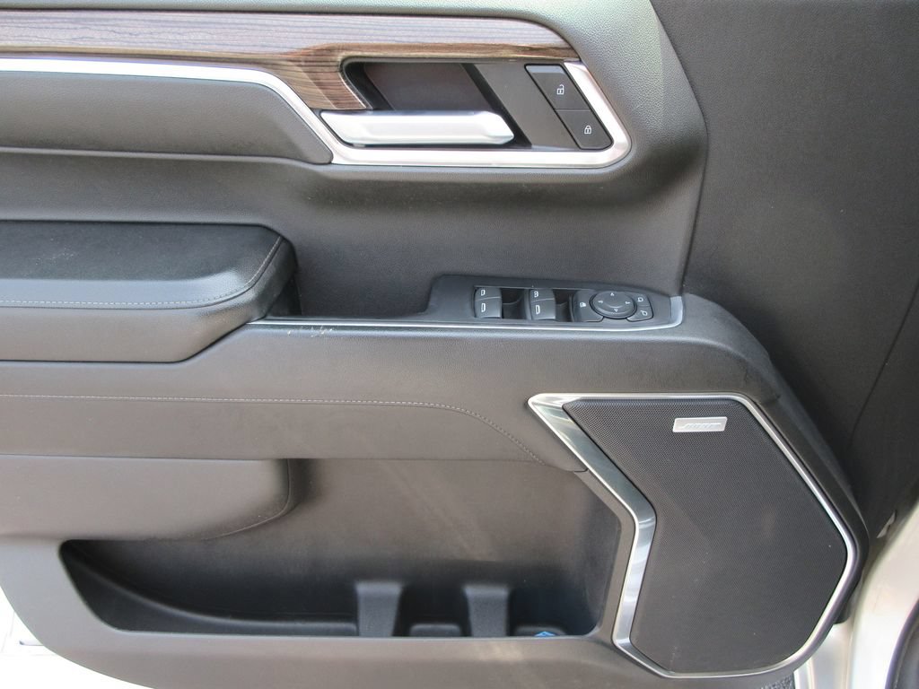 Certified 2022 Chevrolet Silverado 1500 RST AWD/4WD image 25
