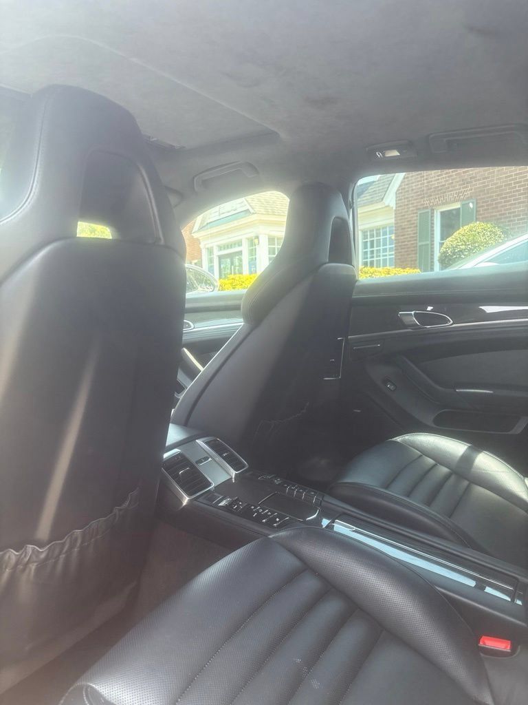 Used 2015 Porsche Panamera AWD/4WD image 23