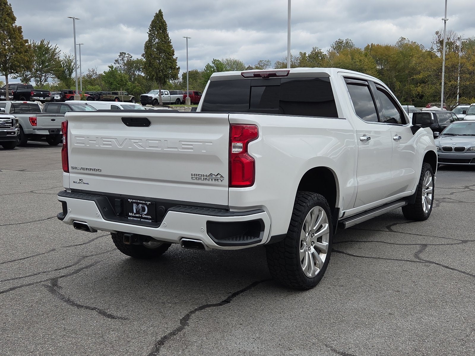 Certified 2021 Chevrolet Silverado 1500 High Country w/ Technology Package AWD/4WD image 14