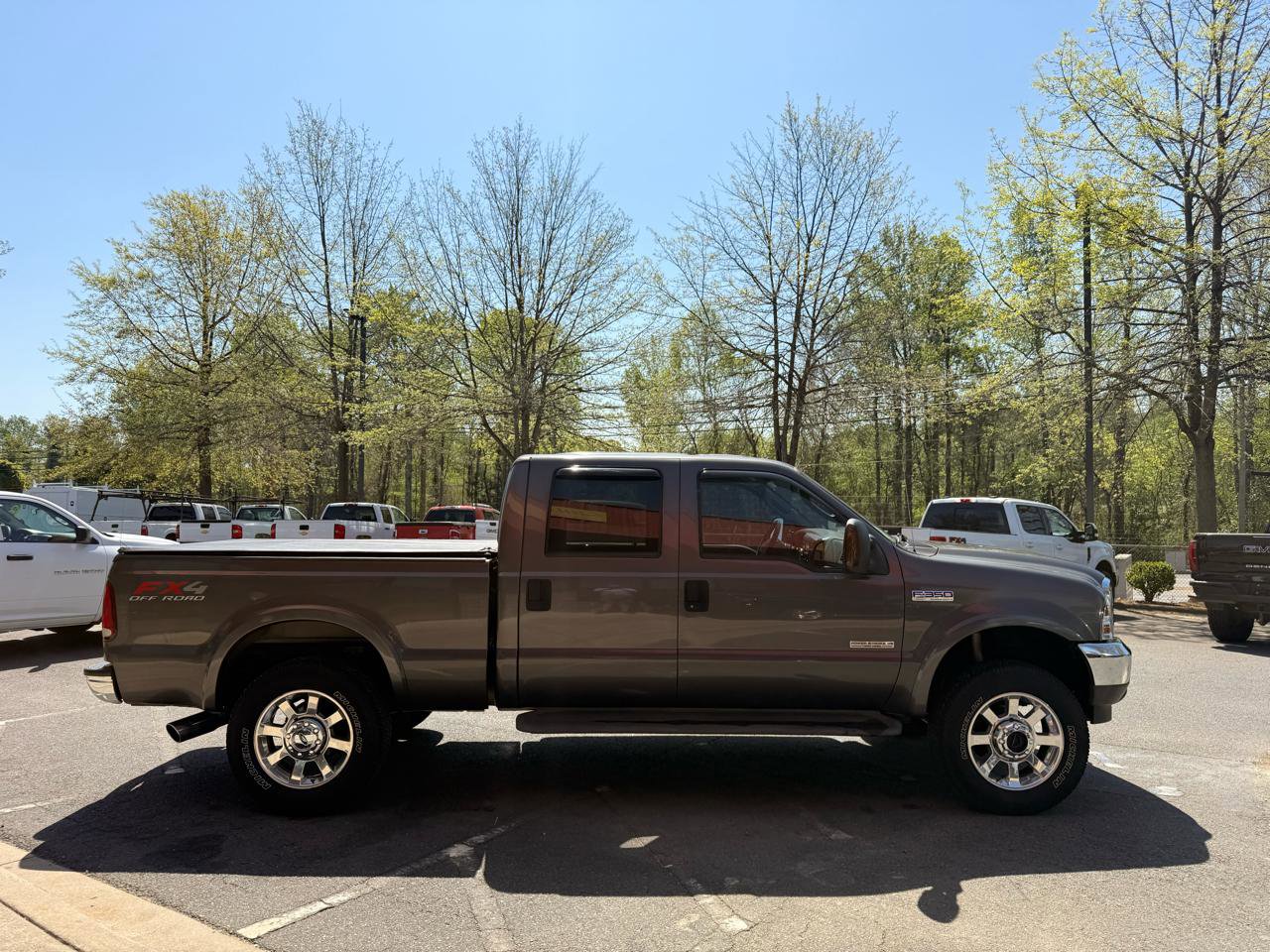 Used 2004 Ford F250 Lariat image 4