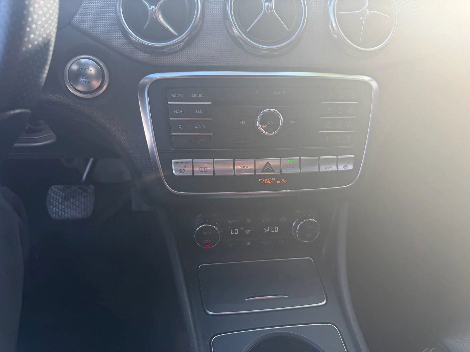 Used 2018 Mercedes-Benz GLA 250 4MATIC w/ Premium Package image 15