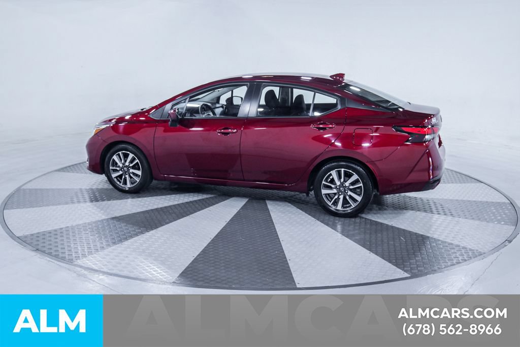 Used 2024 Nissan Versa SV FWD image 5