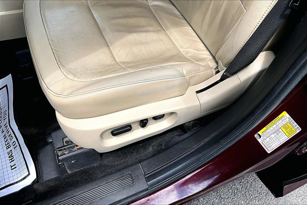 Used 2017 Ford Flex SEL w/ Equipment Group 202A AWD/4WD image 39