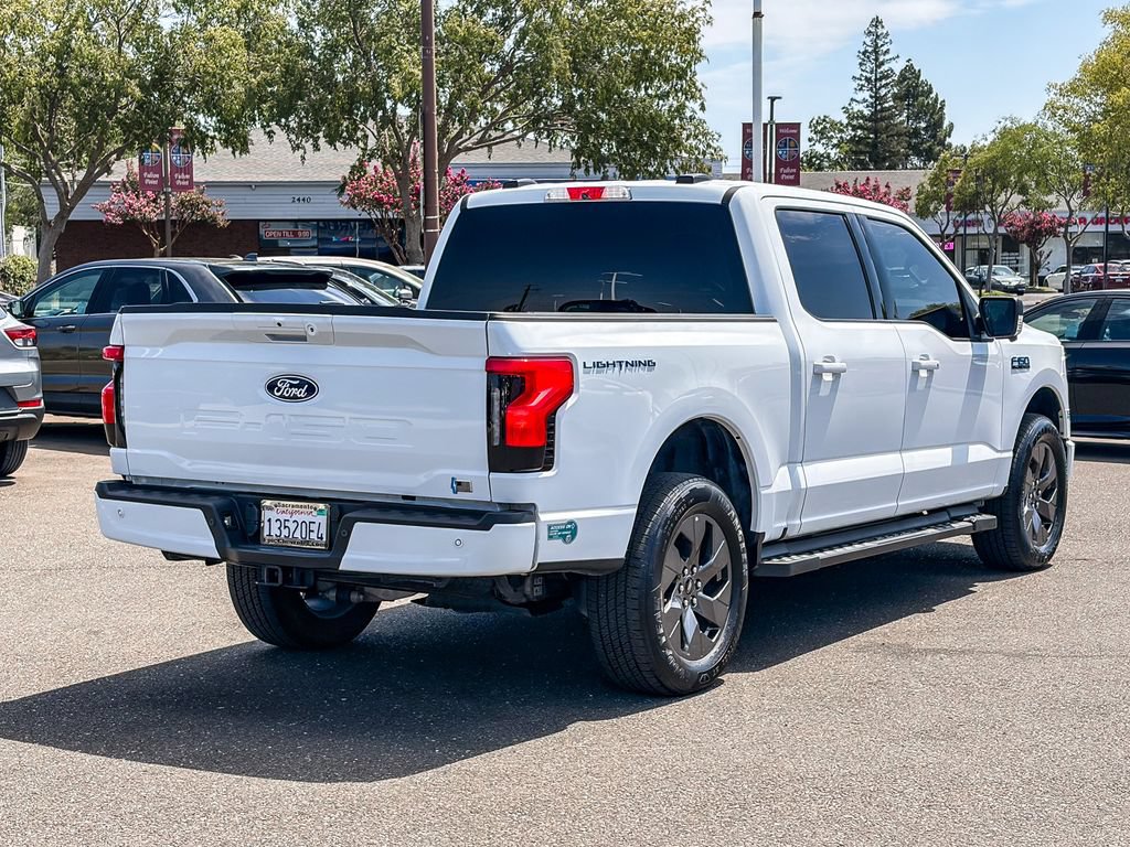Used 2024 Ford F150 Lightning Flash AWD/4WD image 4