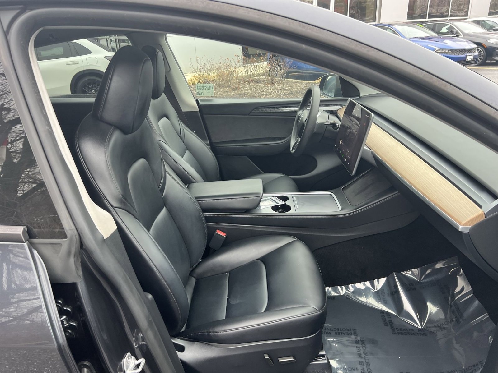 Used 2024 Tesla Model Y Performance image 27