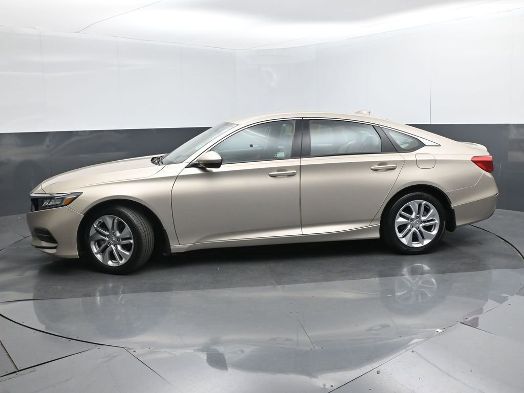 Used 2018 Honda Accord LX image 2