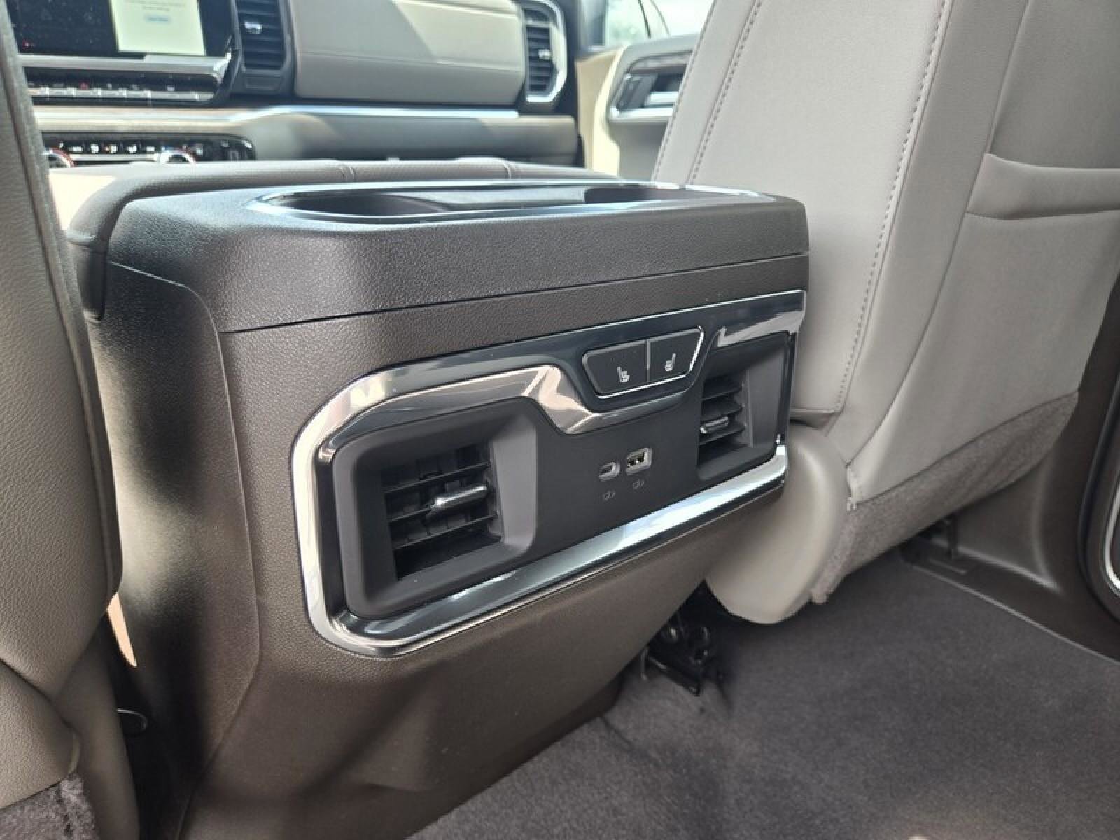Used 2026 GMC Sierra 1500 SLT w/ SLT Premium Plus Package AWD/4WD image 25