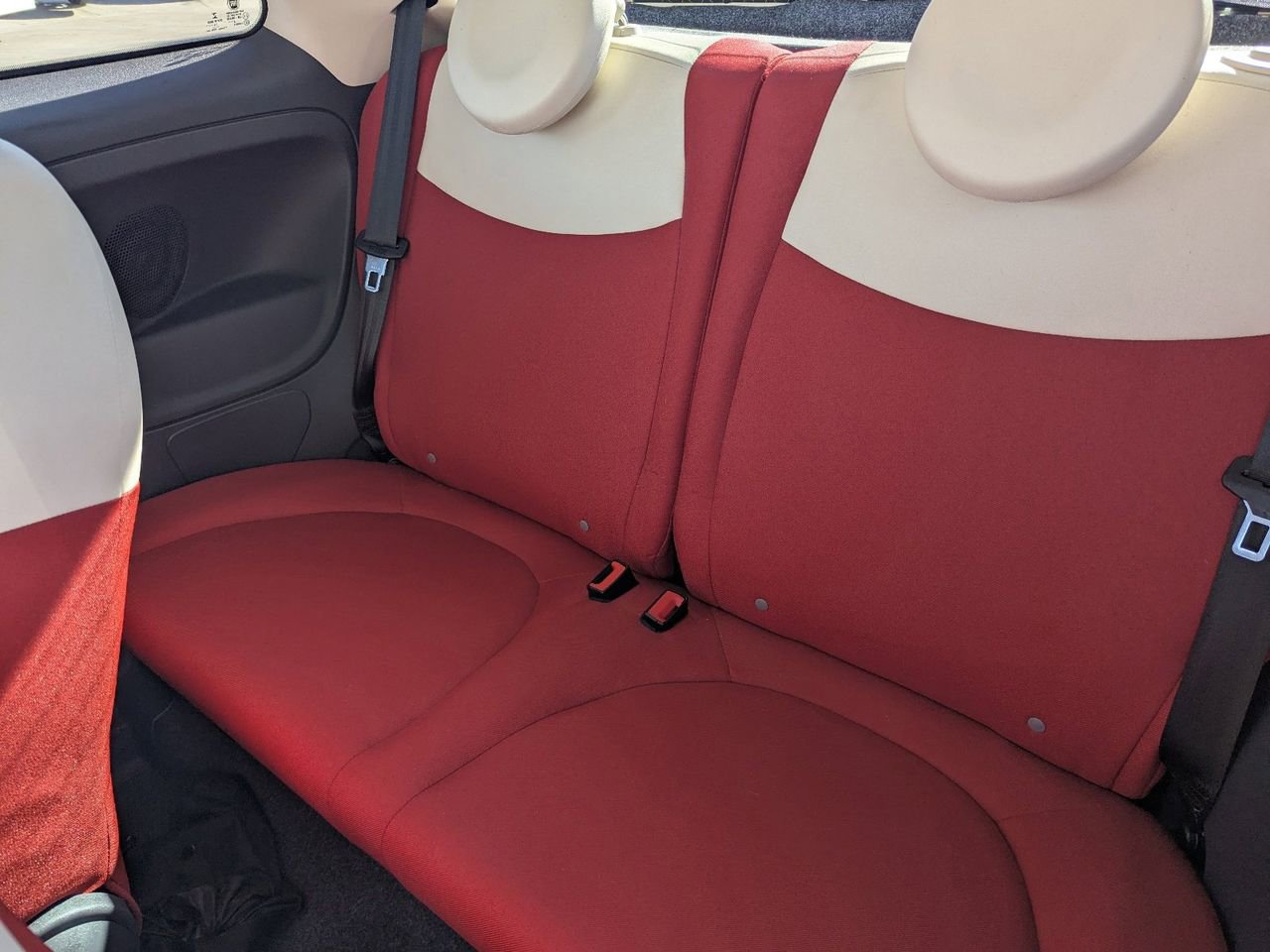 Used 2015 FIAT 500 Pop image 18