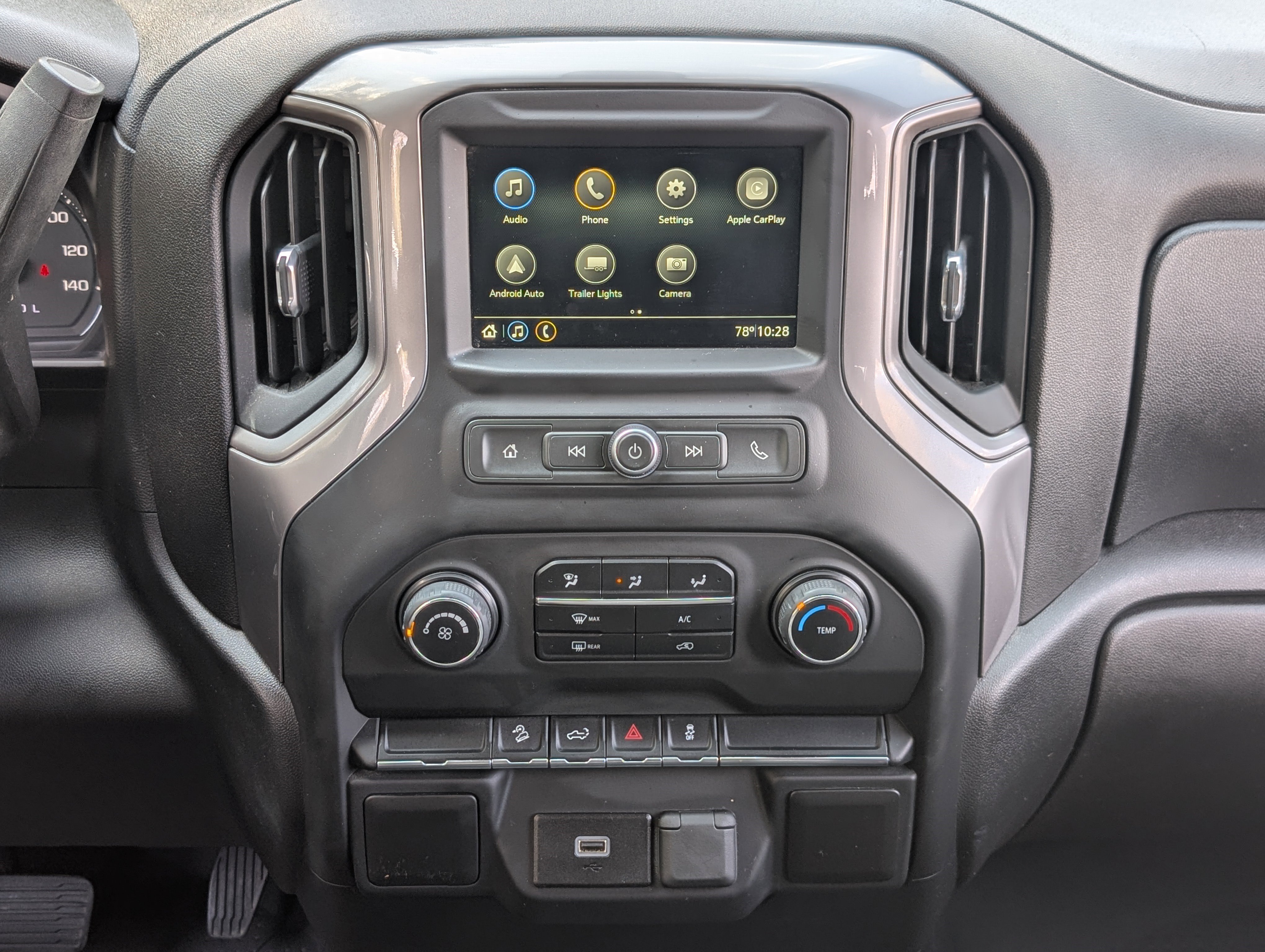 Used 2019 Chevrolet Silverado 1500 Custom Trail Boss w/ Custom Convenience Package AWD/4WD image 25