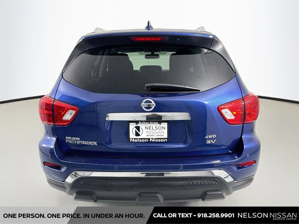 Used 2019 Nissan Pathfinder SV AWD/4WD image 5