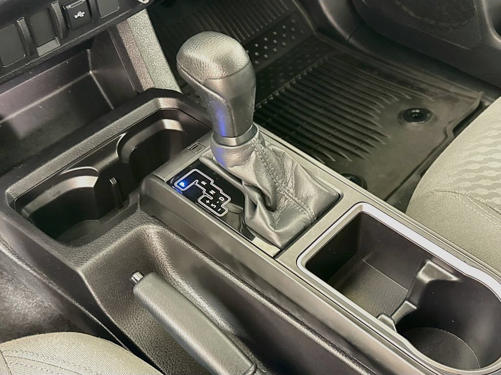 Certified 2023 Toyota Tacoma SR AWD/4WD image 18