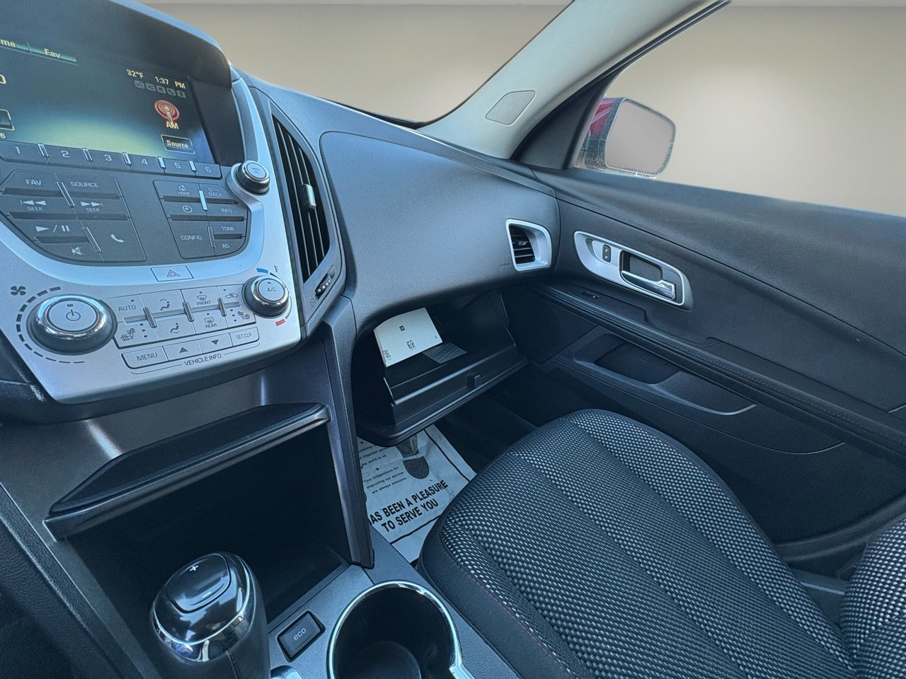 Used 2017 Chevrolet Equinox LT w/ Convenience Package image 17