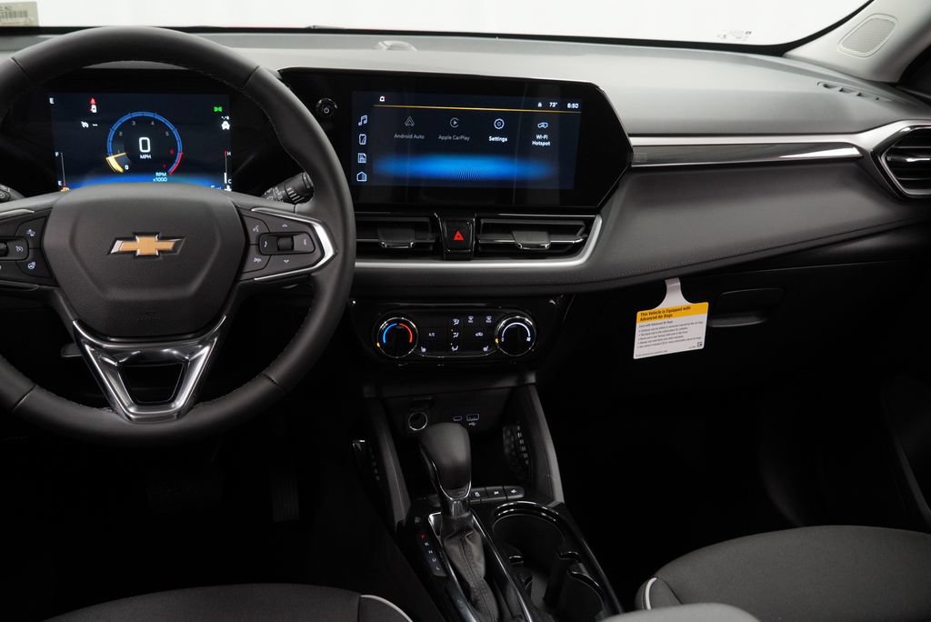 New 2026 Chevrolet TrailBlazer LT w/ LT Cold Weather Package FWD image 14