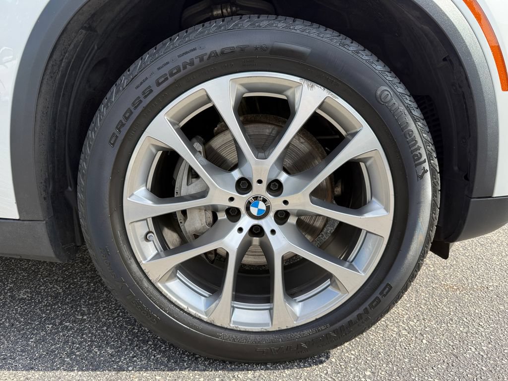 Used 2024 BMW X5 xDrive40i AWD/4WD image 18