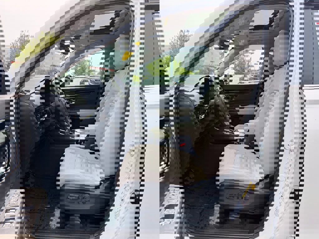 Used 2026 Honda CR-V EX-L image 23