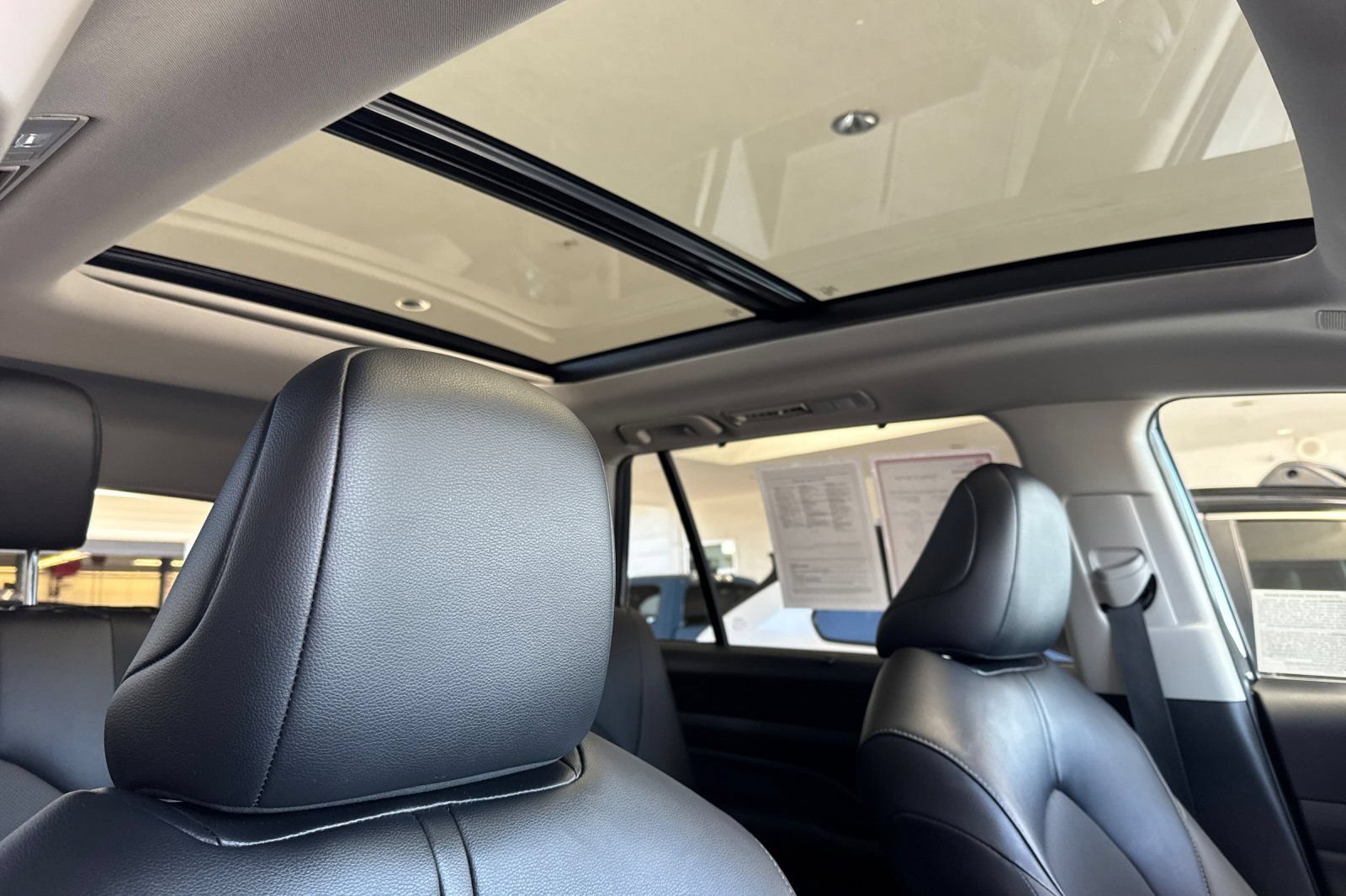 Certified 2025 Toyota Grand Highlander FWD image 24