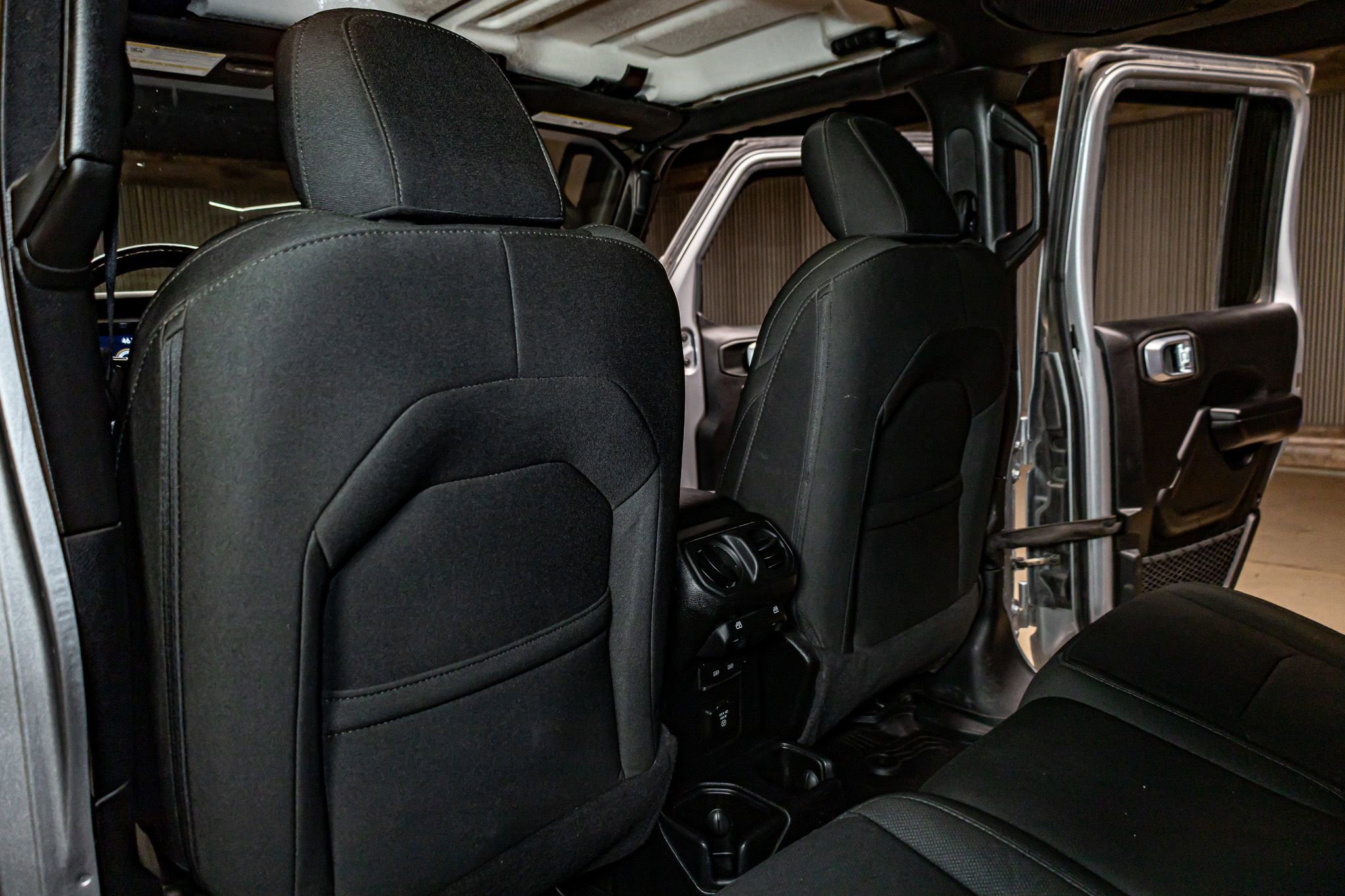 Used 2021 Jeep Gladiator Willys image 20