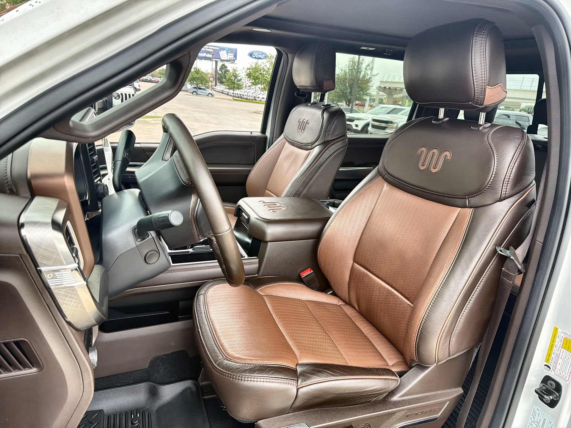 Used 2024 Ford F250 King Ranch w/ Tremor Off-Road Package AWD/4WD image 11
