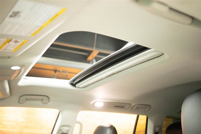 Used 2024 INFINITI QX80 Luxe image 28