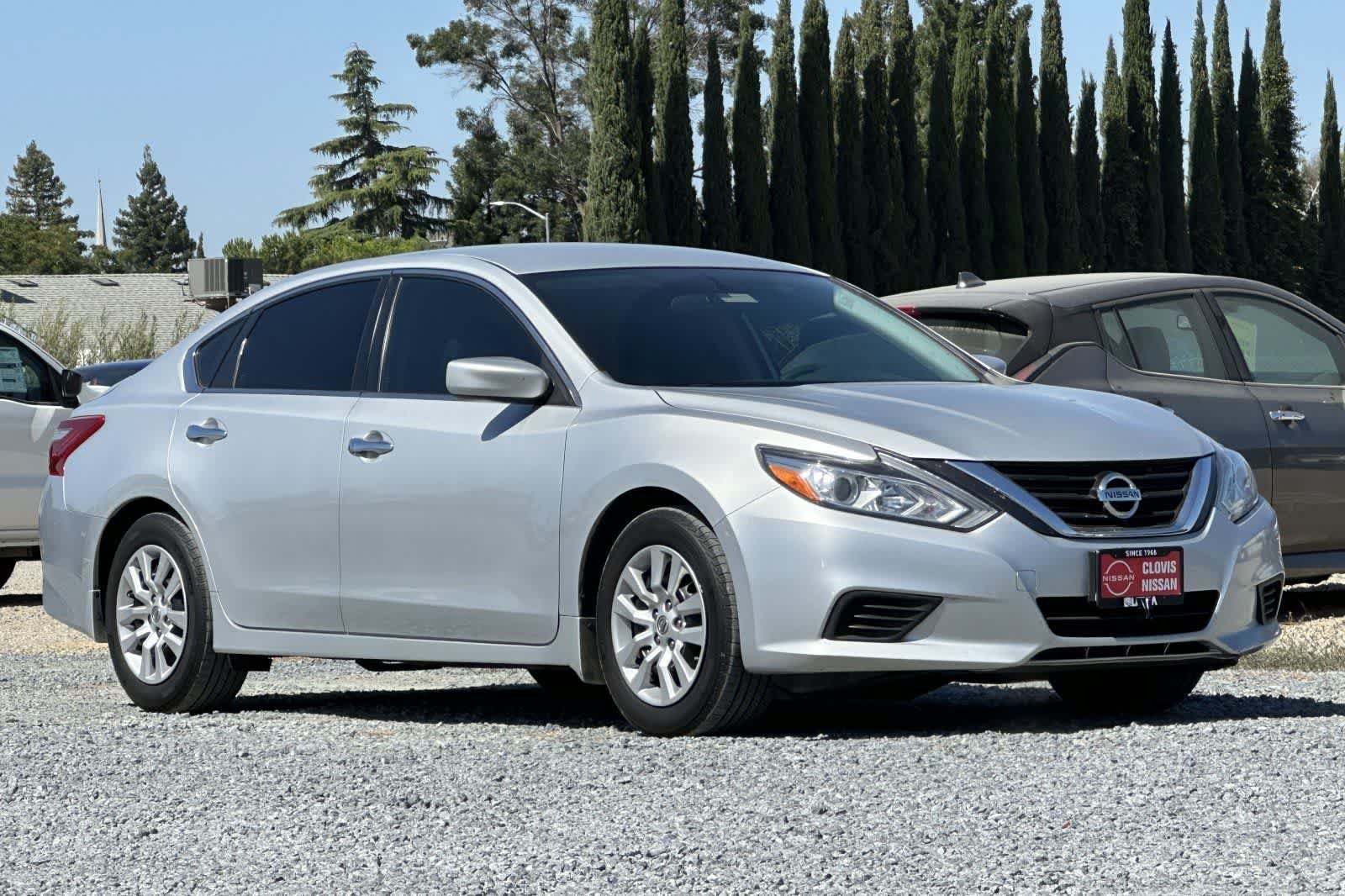 Used 2018 Nissan Altima 2.5 S w/ S Convenience Package FWD image 10