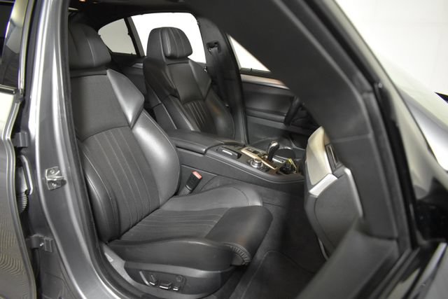 Used 2013 BMW M5 RWD image 37
