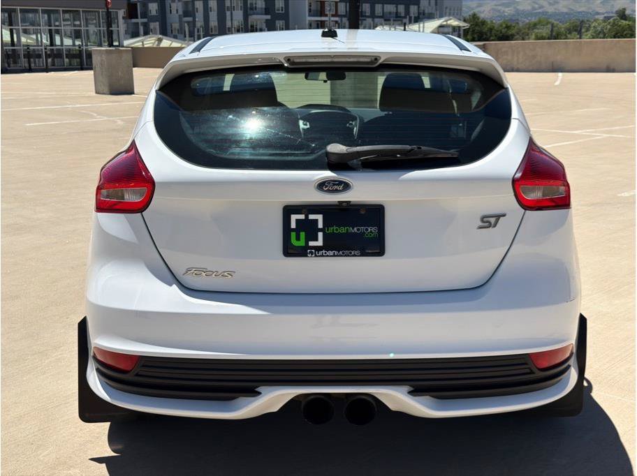 Used 2015 Ford Focus ST FWD image 7