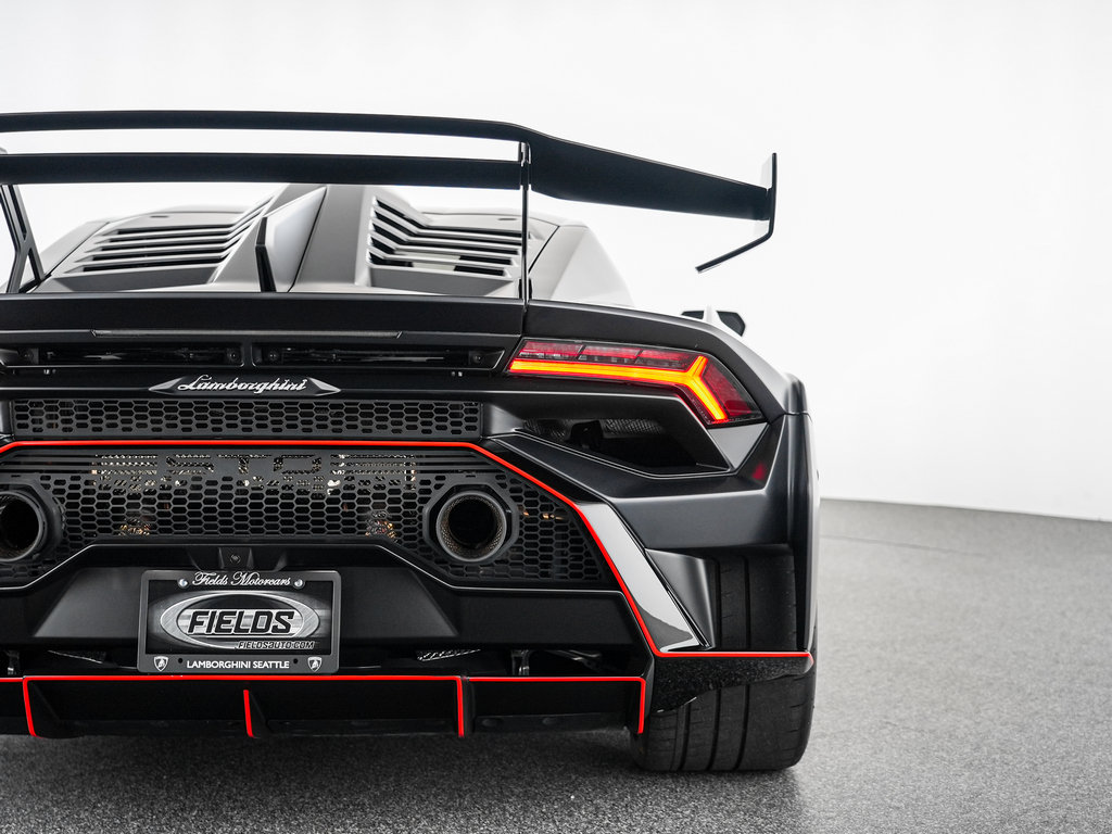 Used 2023 Lamborghini Huracan STO RWD image 41