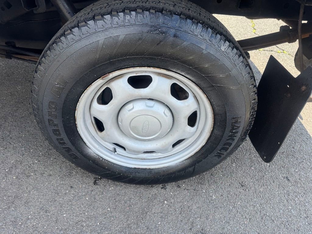 Used 2010 Ford F150 XL RWD image 16