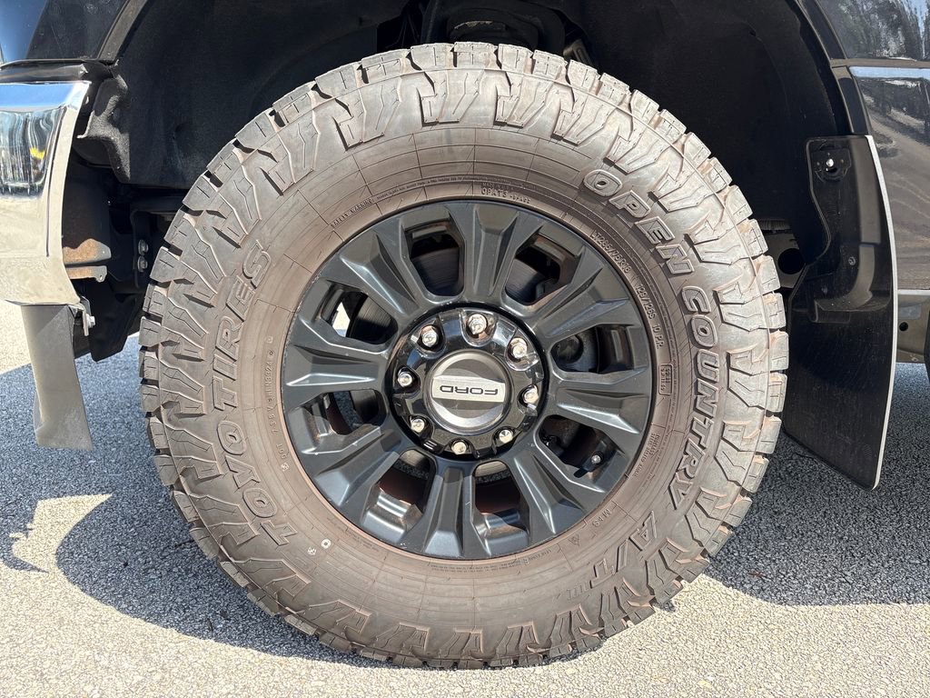 Certified 2020 Ford F250 Lariat w/ Lariat Value Package image 14