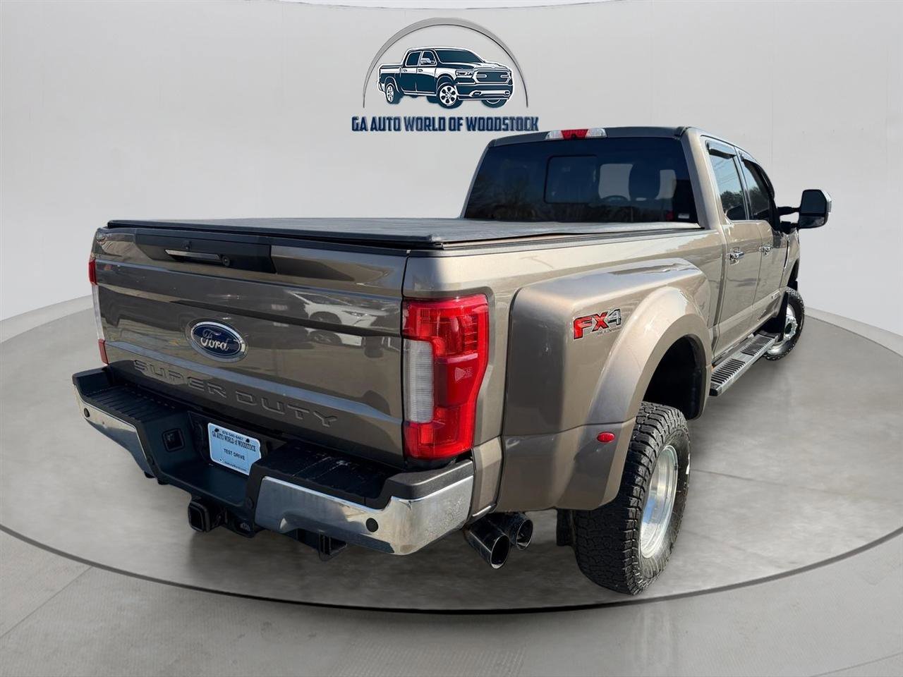 Used 2019 Ford F350 Lariat w/ Lariat Ultimate Package image 11