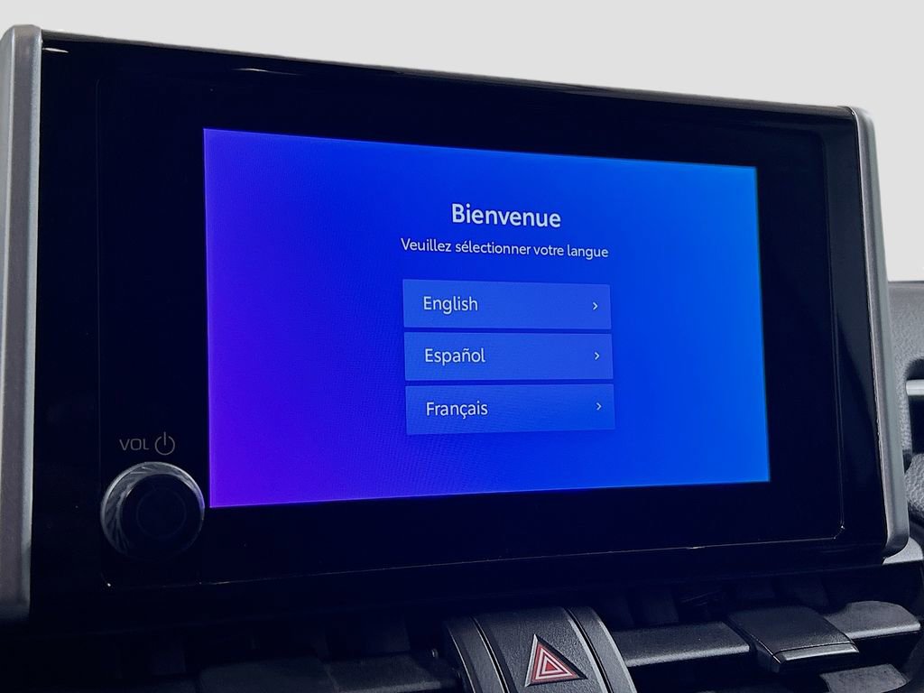 Used 2025 Toyota RAV4 XLE image 12