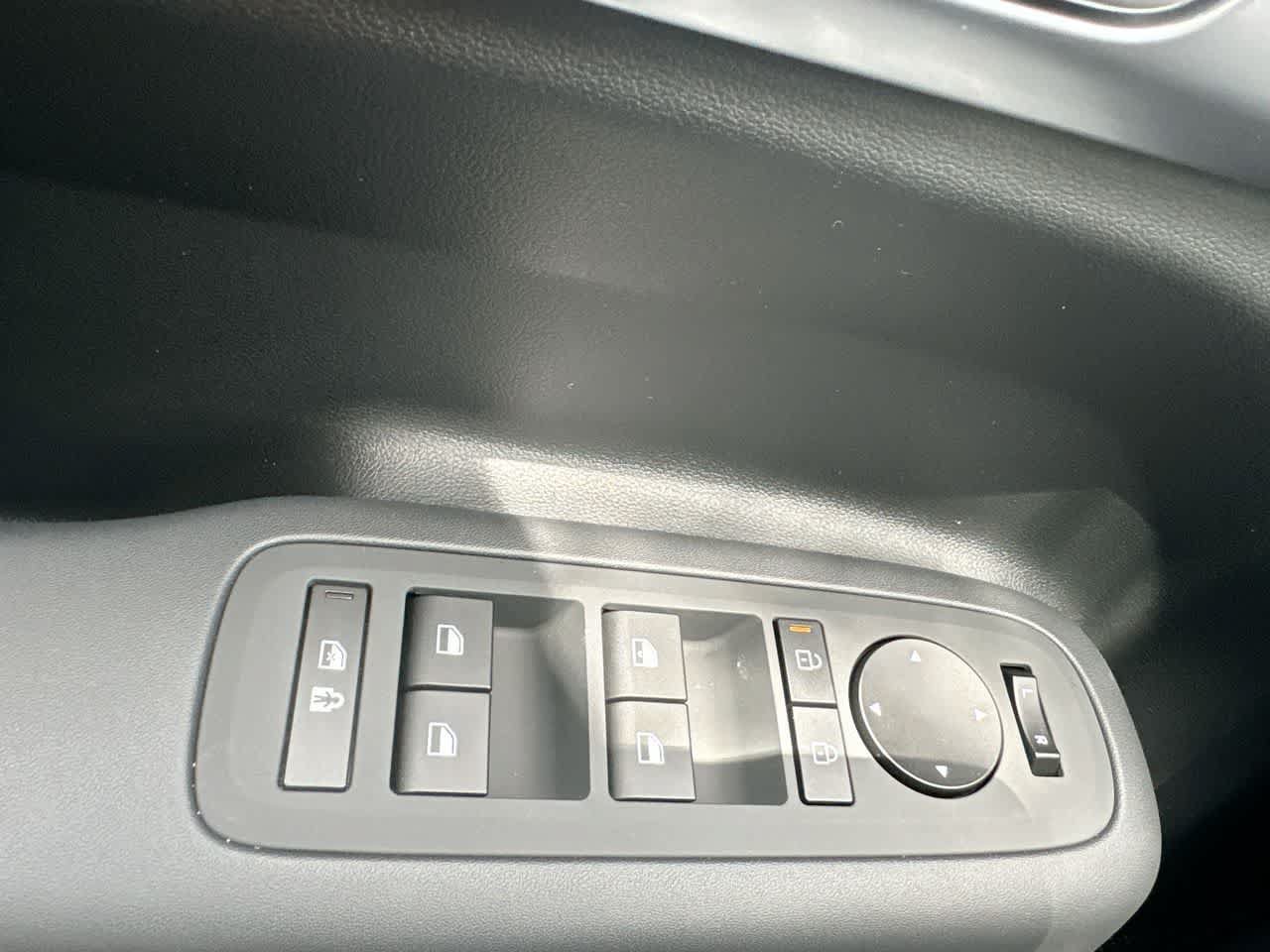 New 2026 Hyundai Santa Fe SE w/ Tow & Go Package FWD image 17