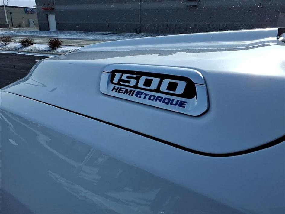 Used 2023 RAM 1500 Big Horn image 10
