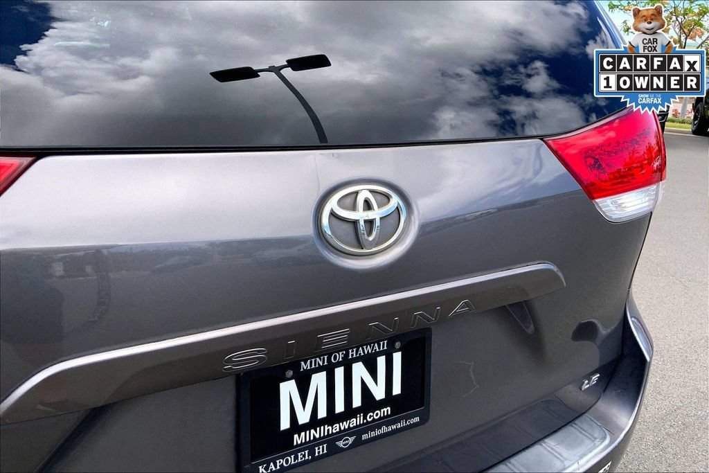Used 2014 Toyota Sienna LE FWD image 28