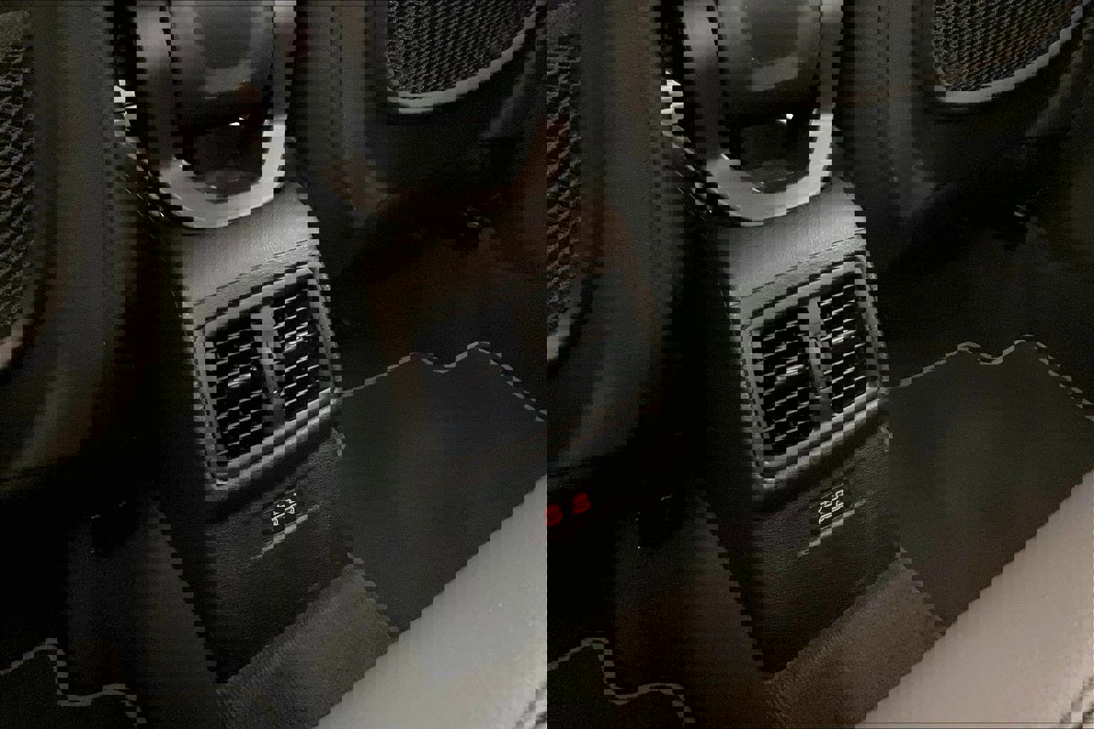 Used 2021 BMW X1 xDrive28i w/ Premium Package image 36