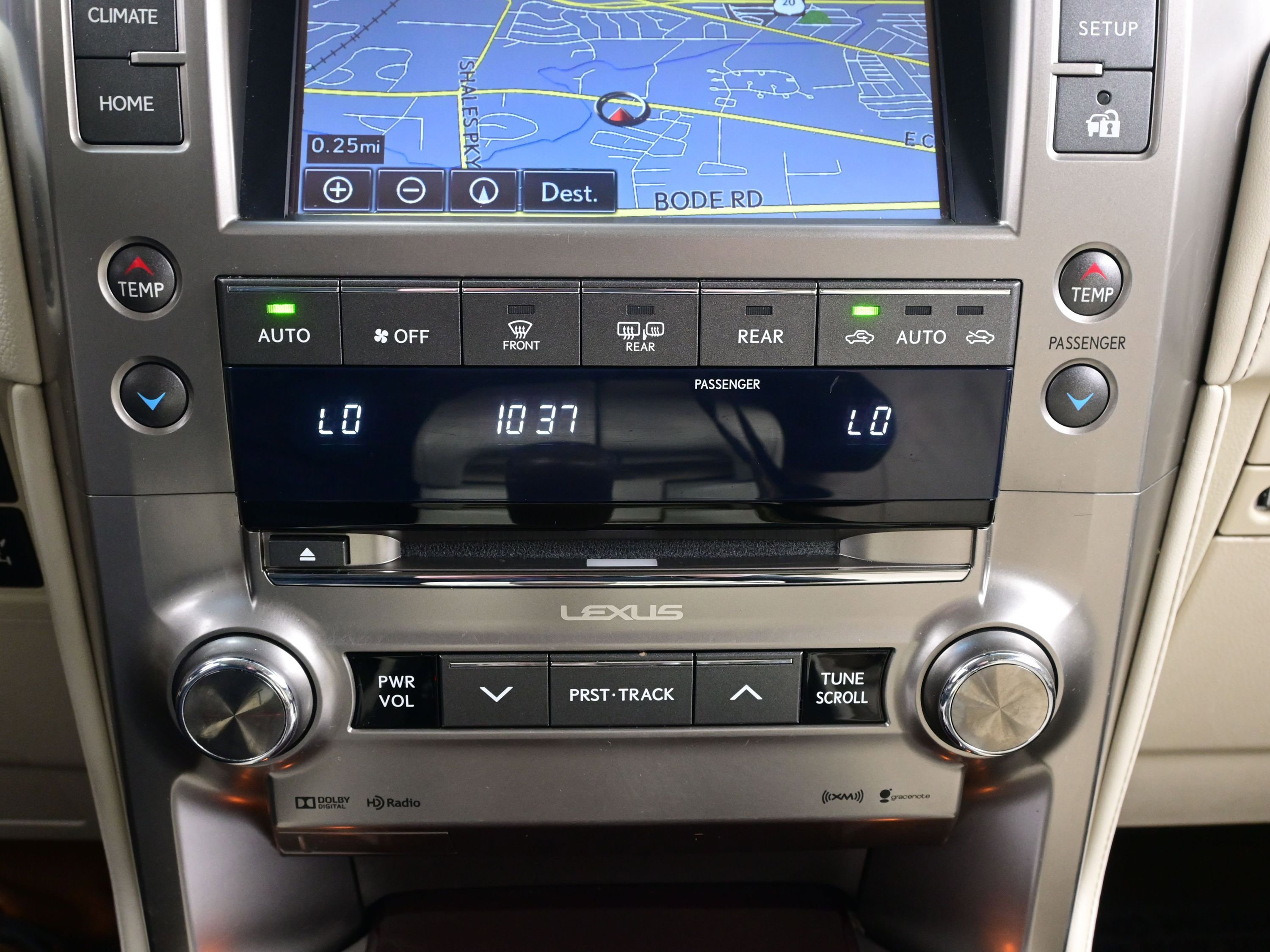 Used 2015 Lexus GX 460 w/ Premium Package image 22