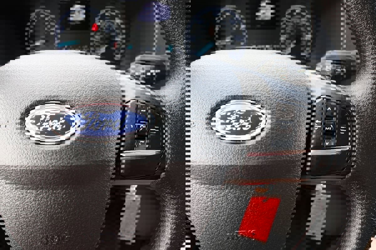 Used 2023 Ford Transit 350 DRW image 23