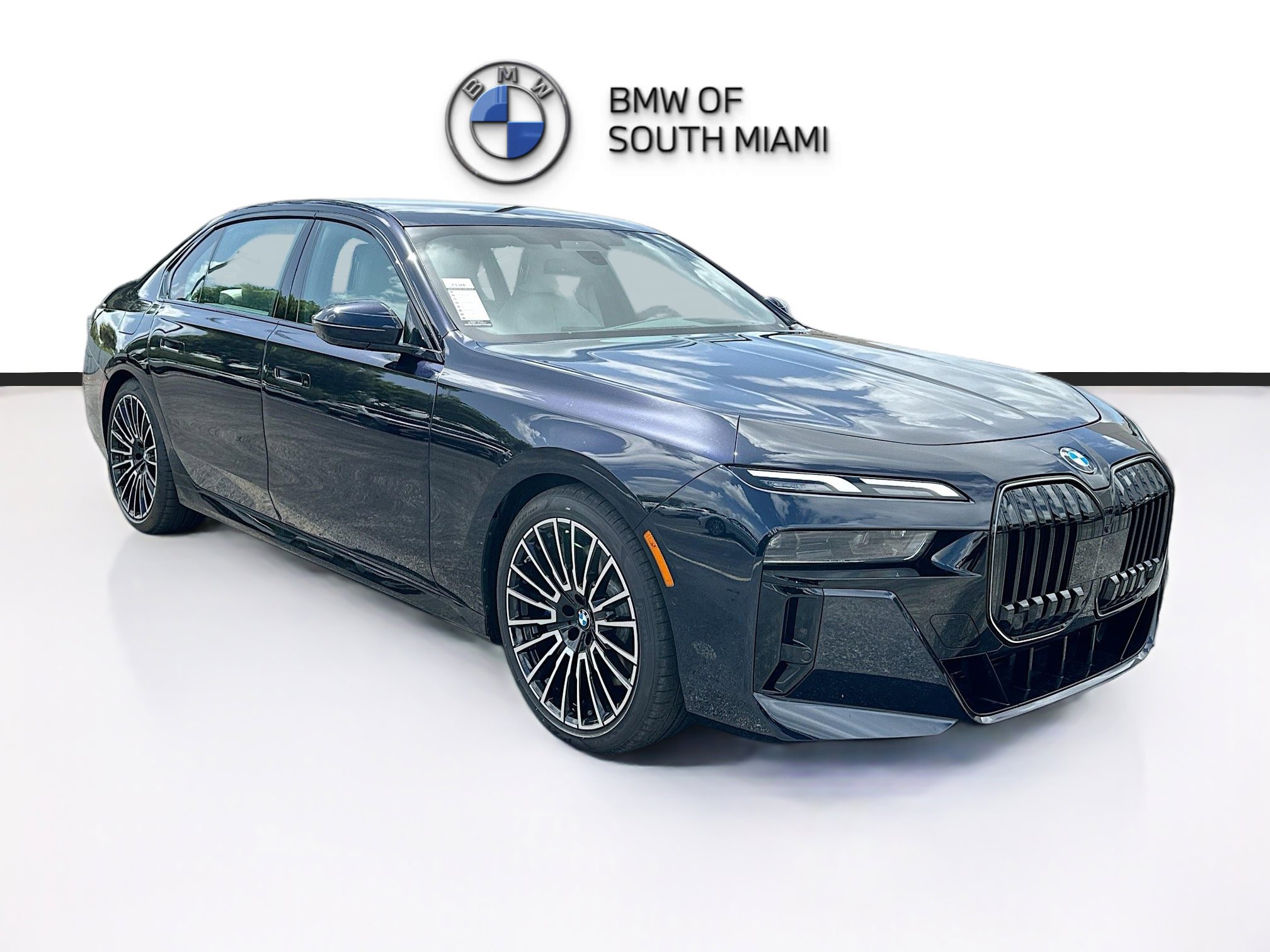New 2025 BMW 740i