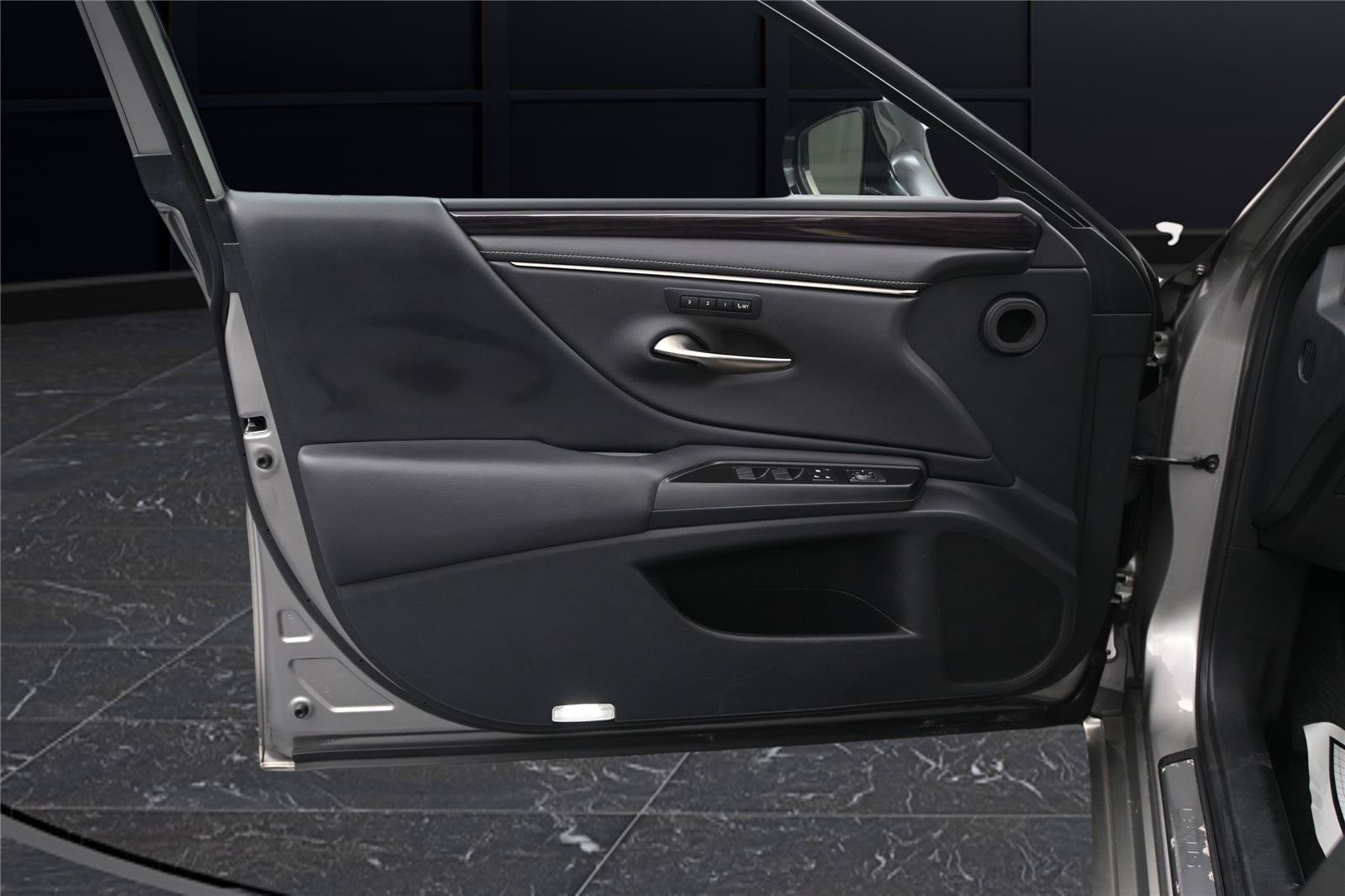 Used 2019 Lexus ES 350 FWD image 10