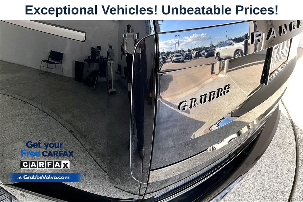 Used 2023 Land Rover Range Rover SV AWD/4WD image 39