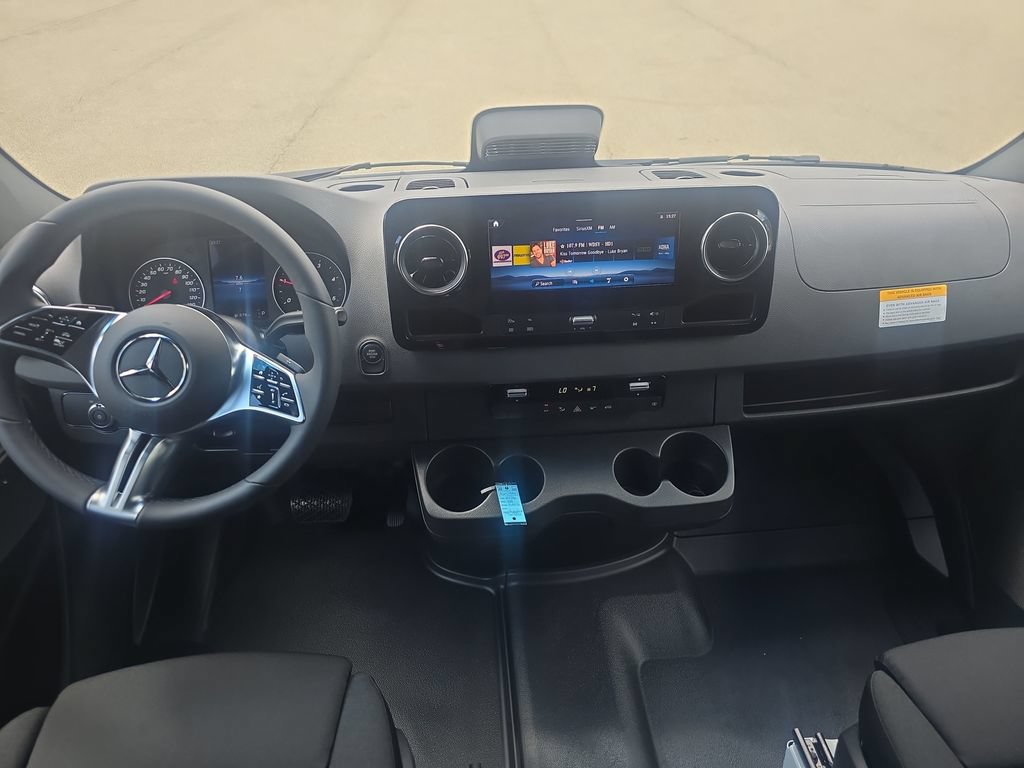 New 2026 Mercedes-Benz Sprinter 2500 image 12