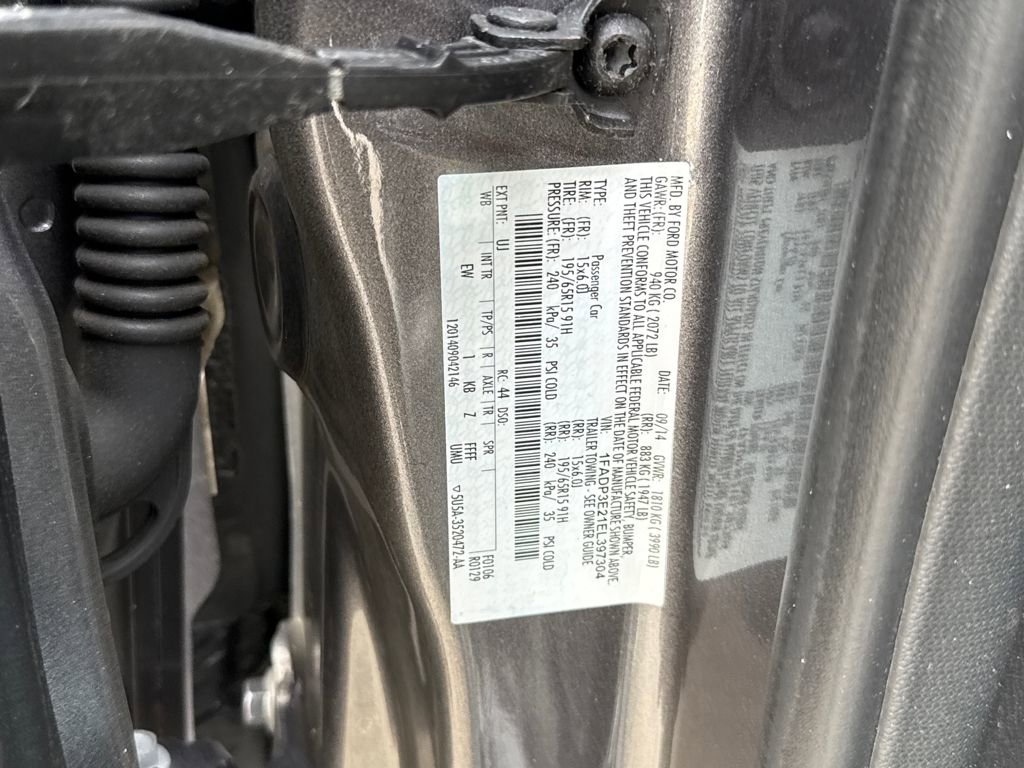 Used 2014 Ford Focus S image 17