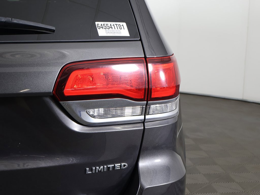 Used 2021 Jeep Grand Cherokee Limited image 16