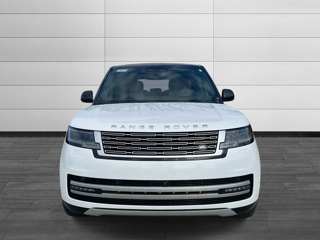 Certified 2026 Land Rover Range Rover Autobiography AWD/4WD image 8