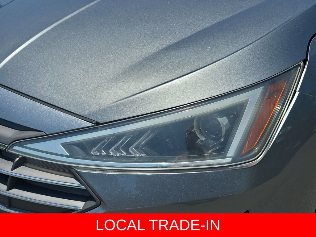 Used 2019 Hyundai Elantra SE FWD image 30