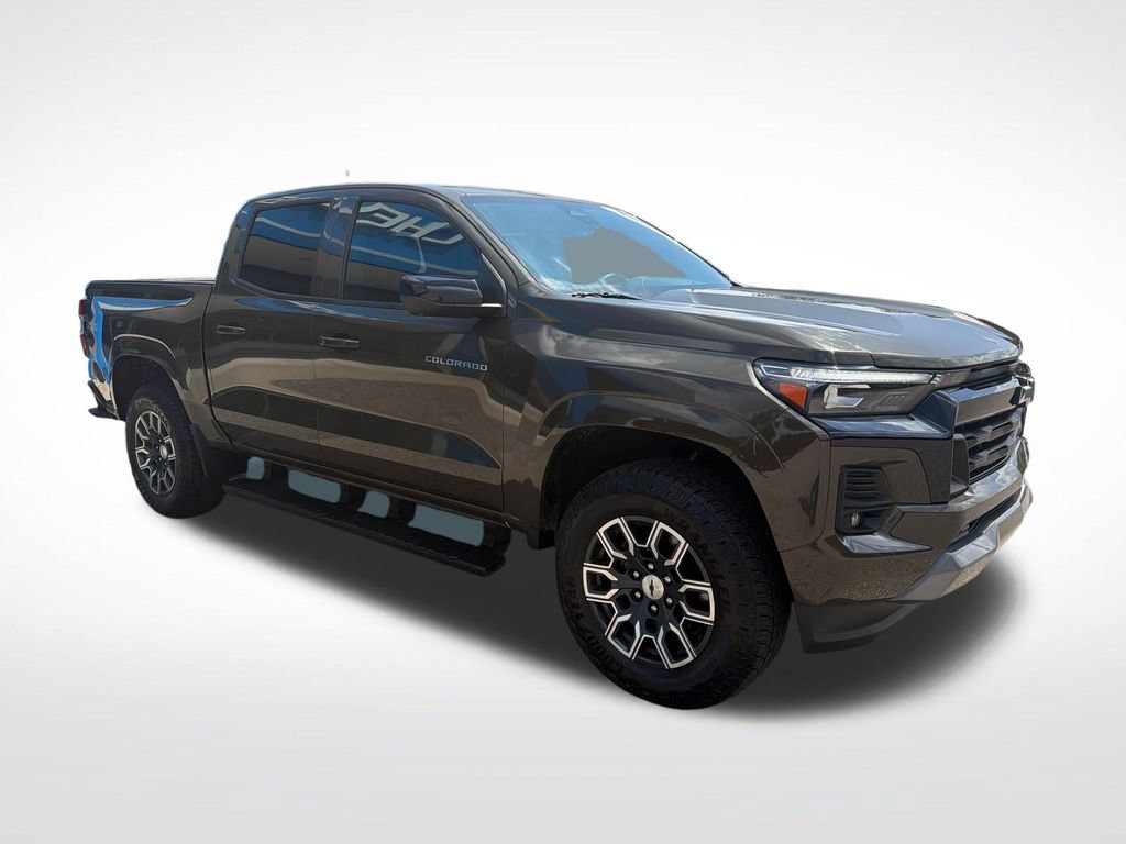 Certified 2023 Chevrolet Colorado Z71 w/ Z71 Convenience Package 2 AWD/4WD image 7