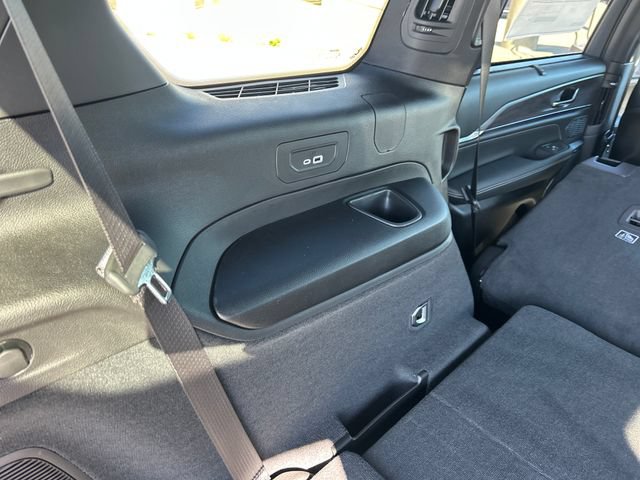 New 2025 Jeep Grand Cherokee L Overland w/ Advanced Protech Group III AWD/4WD image 50